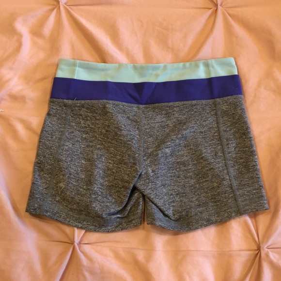 Ivivva Girls Shorts - Picture 2 of 3